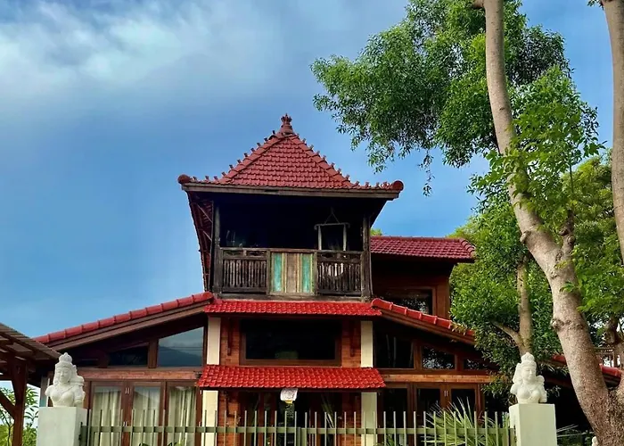 Amed Savana Boutique Villa *